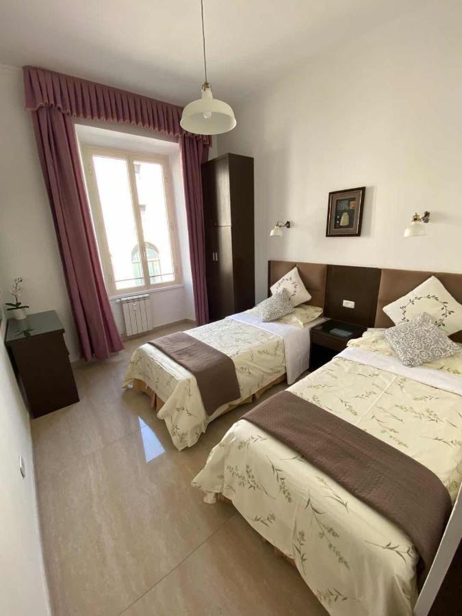 Euro Star Guest House Рим Екстер'єр фото